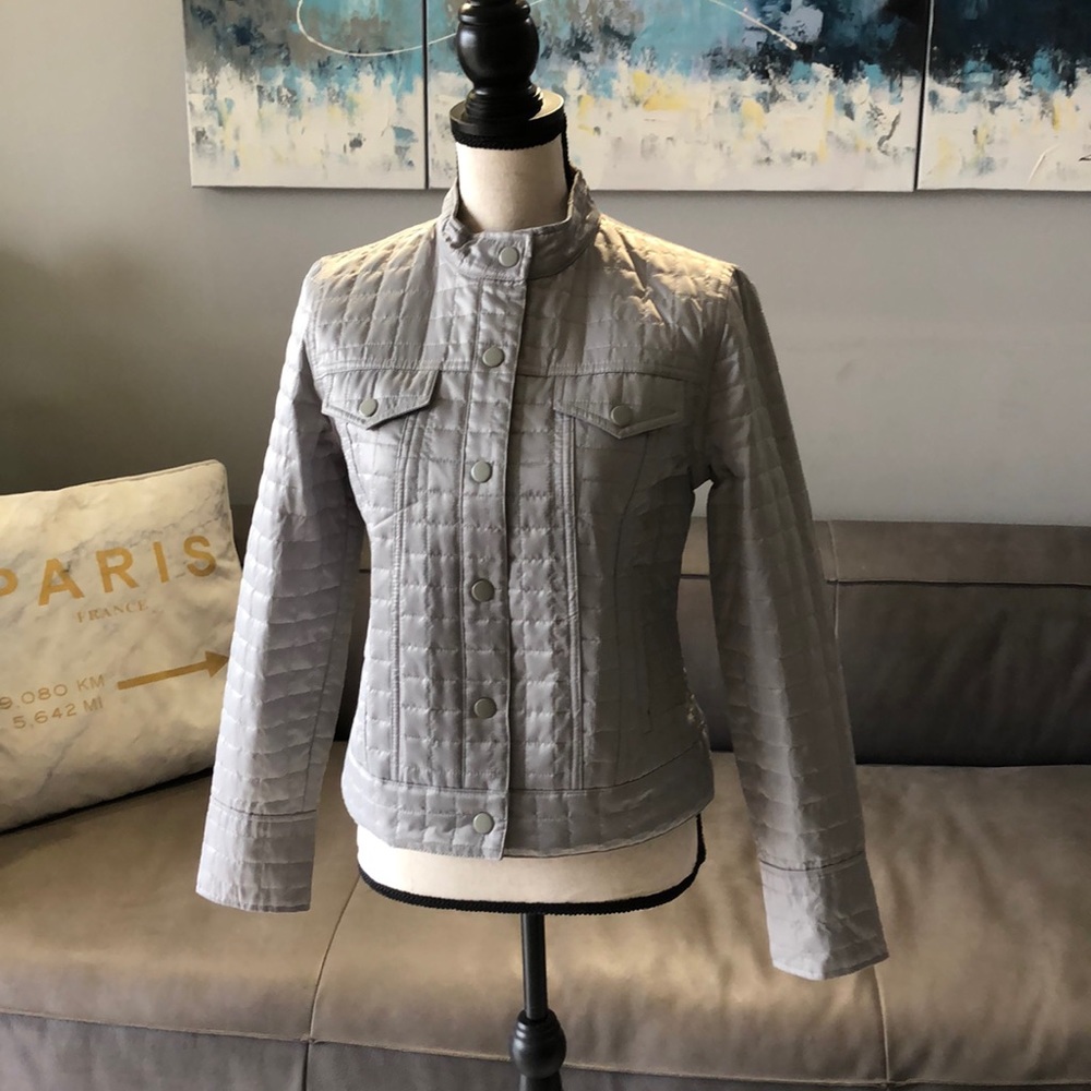 Silver quilted jacket Gap size S